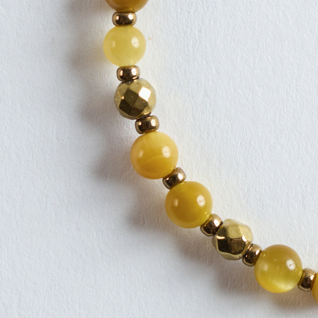Farbe
Gelb, Gold
